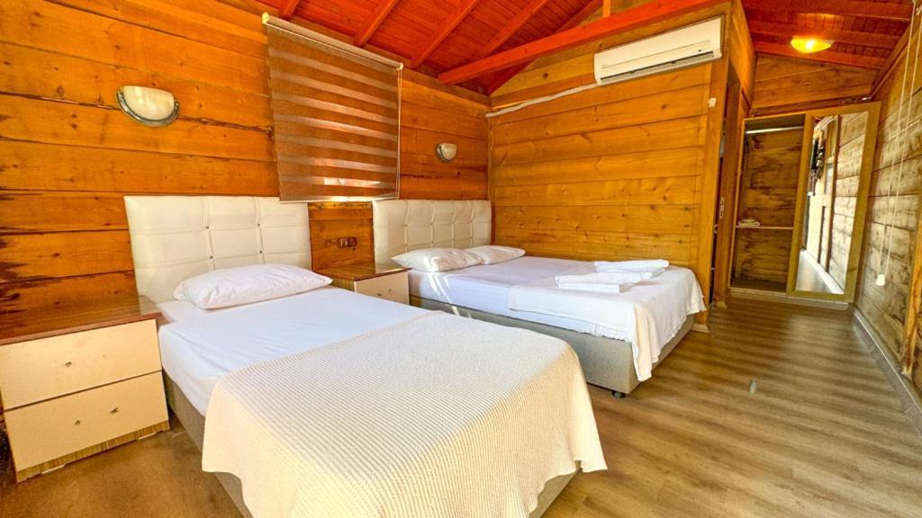 Gaia Bungalow Bed and Breakfast Ayvalı Esterno foto