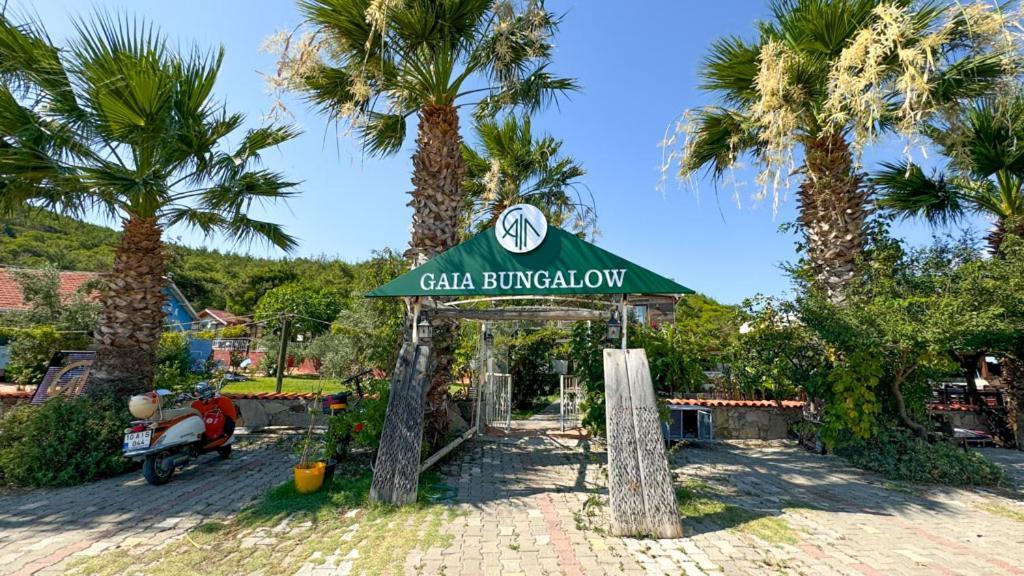 Gaia Bungalow Bed and Breakfast Ayvalı Esterno foto